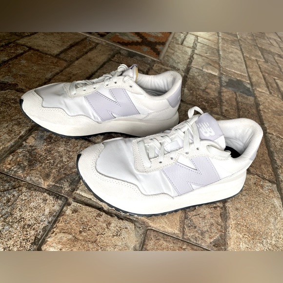 SOLD - Picture 4 of 8